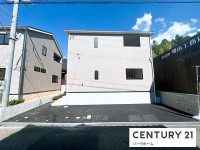 制震装置【SAFE365】！充実した設備が整っています！
浴室乾燥機付！インテリアが映える広々したリビング


