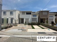 駐車2台！オール電化住宅！ZEH・長期優良住宅！太陽光発電7.39KW！蓄電池7.4KW！耐震等級3取得！
