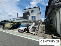 駐車3台可！京阪唐橋前駅歩16分！土地94.15坪！6ＳＬＤＫ！
バルコニーから琵琶湖眺望！琵琶湖・瀬田川花火大会もバルコニーから鑑賞可