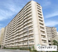 京阪中ノ庄駅歩6分！生活至便な環境！13階建ての7階部分！壮観な琵琶湖眺望！近江大橋も望めます！