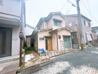 京阪石山寺駅歩16分！南東向き！閑静な住宅地！
周辺環境も良好で、生活に便利な立地となっています

