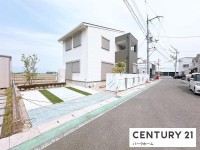 駐車2台可！オール電化住宅！太陽光発電5.94KW搭載！5ＬＤＫ！
エコキュート！耐震等級3取得！フラット35S利用可