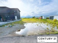 建築条件付！広々とした敷地で自分だけの理想の住まいを作りませんか？
自然に囲まれた静かな住宅地に位置しています
