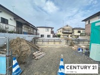 JR南草津駅徒歩17分！オール電化！駐車2台可！南西向き！前道6ｍ！商業施設等近く生活至便！