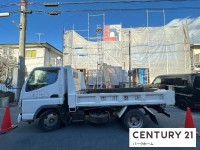 ＺＥＨ水準省エネ住宅！JR草津駅徒歩22分！並列駐車2台可！前道広くお車の出し入れ楽々！南西向きにつき陽当り良好！