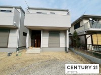 ＺＥＨ水準省エネ住宅！JR草津駅徒歩22分！並列駐車2台可！前道広くお車の出し入れ楽々！南西向きにつき陽当り良好！