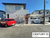 へーベルハウスのスムストック住宅！2018年築！駐車2台可！太陽光とエネファームのW発電！