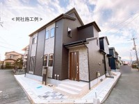 並列駐車3台可！長期優良住宅！制震ダンパー搭載物件！オール電化住宅！
2方路地で日当たり・通風・開放感的です！安心して生活できる仕様が魅力です
