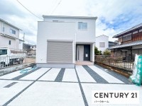 駐車3台可！JR瀬田駅歩13分！ＺＥＨ水準省エネ住宅！5ＬＤＫ！
全居室2面採光！全居室収納！買い物施設徒歩圏内で便利