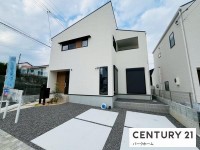 新規大型分譲地内！南向き角地！駐車3台可！関電SOSホームセキュリティ！オール電化！
