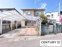 全居室6帖以上＆2面採光！土地45.37坪！駐車場有！カウンターキッチン！
各階にトイレ有！2025年11月　一部改装済