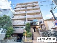 滋賀県草津市を中心とした不動産売買のセンチュリー21 パークホーム｜スタッフのオススメ物件や、オープンハウス・現地説明会など最新情報をお届け 天然木フルリノベーション！7階建て最上階！眺望、陽当り、通風良好！駐車場空き有！おしゃれな家具照明付き！