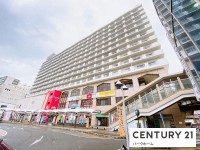 滋賀県草津市を中心とした不動産売買のセンチュリー21 パークホーム｜スタッフのオススメ物件や、オープンハウス・現地説明会など最新情報をお届け JR守山駅歩1分！13階部分！南西向きバルコニー！日当たり良好！JR直結マンション！周辺施設充実！
