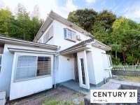 敷地74.03坪！5LDK！駐車3台可！家庭菜園が出来るお庭付き！自然豊かな環境です！