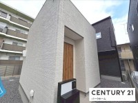 駐車3台可！JR草津駅歩15分！ＺＥＨ水準省エネ住宅！太陽光発電！
耐震等級3取得！制震ダンパー付！エアコン2台・全室ＬＥＤ照明器具付


