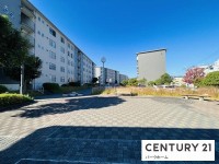 JR膳所駅歩5分！南向きバルコニー！角住戸！陽当り、通風良好！即御引き渡し可！