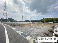 人気の草津エリア 9区画新規分譲地！コンビニすぐそば！前道幅員ゆったり9ｍでお車の出し入れ楽々♪9号地は条件無し土地！