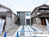 滋賀県草津市を中心とした不動産売買のセンチュリー21 パークホーム｜スタッフのオススメ物件や、オープンハウス・現地説明会など最新情報をお届け JR石山駅歩20分！駐車3台可！食洗機、浴室乾燥等設備充実！小学校、買い物施設等近く生活至便！
