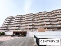 2025年5月 内装リフォーム済！3方角部屋！ホテルライクな内廊下設計！北側バルコニーよりびわ湖花火大会鑑賞可！