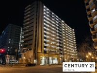 滋賀県草津市を中心とした不動産売買のセンチュリー21 パークホーム｜スタッフのオススメ物件や、オープンハウス・現地説明会など最新情報をお届け JR南草津駅歩3分！ペット飼育可！角住戸につき陽当り通風良好！ミストサウナ機能付浴室！
