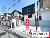 滋賀県草津市を中心とした不動産売買のセンチュリー21 パークホーム｜スタッフのオススメ物件や、オープンハウス・現地説明会など最新情報をお届け 並列駐車2台可！京阪唐橋前駅歩17分！ロフト付！設備・収納充実！前道約6ｍ！閑静な住宅街！