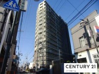 滋賀県草津市を中心とした不動産売買のセンチュリー21 パークホーム｜スタッフのオススメ物件や、オープンハウス・現地説明会など最新情報をお届け JR守山駅歩5分！ペット飼育可！15階建ての9階部分！南東向き！陽当たり、眺望良好！