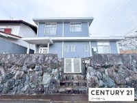 滋賀県草津市を中心とした不動産売買のセンチュリー21 パークホーム｜スタッフのオススメ物件や、オープンハウス・現地説明会など最新情報をお届け 敷地広々79.65坪！全居室6帖以上の5LDK！南面の広いテラス！2022年8月外装リフォーム済み！