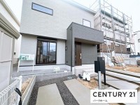 滋賀県草津市を中心とした不動産売買のセンチュリー21 パークホーム｜スタッフのオススメ物件や、オープンハウス・現地説明会など最新情報をお届け 駐車2台可！新規大型分譲地内！リビング吹き抜け！関電SOSホームセキュリティ！オール電化！
