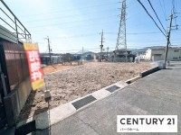 建築条件無！土地93.47坪！更地！南向き角地！お好きな建築会社で建築できます！