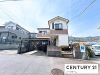 滋賀県草津市を中心とした不動産売買のセンチュリー21 パークホーム｜スタッフのオススメ物件や、オープンハウス・現地説明会など最新情報をお届け 駐車2台可！京阪膳所本町駅17分！角地！広々とした間取りで快適な暮らしを！
浴室乾燥機！2階にトイレ・洗面所有！リフォーム履歴有

