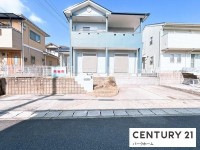 滋賀県草津市を中心とした不動産売買のセンチュリー21 パークホーム｜スタッフのオススメ物件や、オープンハウス・現地説明会など最新情報をお届け 2026年1月 内外装リフォーム！駐車3台可！オール電化！土地56.6坪！南東向き！全居室6帖以上！
