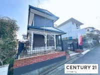 令和7年11月リフォーム済！旧ナショナル住宅の軽量鉄骨造！敷地48.76坪！駐車2台可！閑静な住宅街！