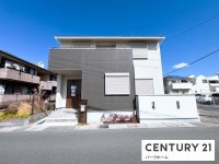滋賀県草津市を中心とした不動産売買のセンチュリー21 パークホーム｜スタッフのオススメ物件や、オープンハウス・現地説明会など最新情報をお届け 長期優良住宅！ＺＥＨ水準省エネ住宅！耐震等級3取得！駐車2台可！オール電化！太陽光＆蓄電池搭載！