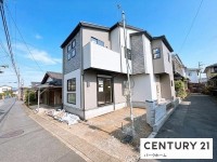JR瀬田駅歩4分！！長期優良住宅！制震ダンパー搭載物件！オール電化住宅！
南向き・日当たり良好！太陽光パネル！安心して生活できる仕様が魅力です

