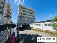 滋賀県草津市を中心とした不動産売買のセンチュリー21 パークホーム｜スタッフのオススメ物件や、オープンハウス・現地説明会など最新情報をお届け 2026年3月リノベーション！京阪膳所本町駅歩8分！7階建ての5階部分！バルコニーより琵琶湖眺望可！
