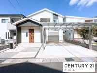 滋賀県草津市を中心とした不動産売買のセンチュリー21 パークホーム｜スタッフのオススメ物件や、オープンハウス・現地説明会など最新情報をお届け 駐車2台以上可！JR草津駅徒歩20分！敷地47.05坪！LDK18帖以上！食洗機あり！