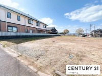 滋賀県草津市を中心とした不動産売買のセンチュリー21 パークホーム｜スタッフのオススメ物件や、オープンハウス・現地説明会など最新情報をお届け 建築条件無！土地122.6坪！更地！長閑で落ち着いた住環境！お好きな建築会社で建築できます！