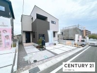 滋賀県草津市を中心とした不動産売買のセンチュリー21 パークホーム｜スタッフのオススメ物件や、オープンハウス・現地説明会など最新情報をお届け 駐車2台可！新規大型分譲地内！オール電化！南向き！関電SOSホームセキュリティ！
