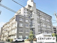 滋賀県草津市を中心とした不動産売買のセンチュリー21 パークホーム｜スタッフのオススメ物件や、オープンハウス・現地説明会など最新情報をお届け 2026年3月 天然木フルリノベーション！5階部分！南東向き！3LDK！おしゃれな家具照明付き！