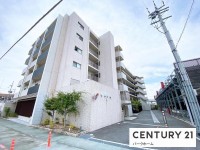 滋賀県草津市を中心とした不動産売買のセンチュリー21 パークホーム｜スタッフのオススメ物件や、オープンハウス・現地説明会など最新情報をお届け JR草津駅徒歩9分！南西向き！陽当り良好！ペット飼育可！トランクルーム有！