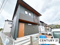 駐車2台可！長期優良住宅！耐震等級3取得！オール電化住宅！
制震ダンパー搭載物件！安心して生活できる仕様が魅力です！
