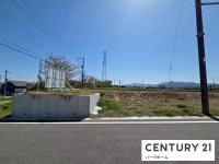 建築条件無！更地！平坦地！前道幅員6ｍ！お好きな建築会社で建築できます！