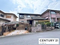 滋賀県草津市を中心とした不動産売買のセンチュリー21 パークホーム｜スタッフのオススメ物件や、オープンハウス・現地説明会など最新情報をお届け 2025年7月リノベーション！並列駐車2台可！広縁のある和室！土地53.3坪！玄関吹抜！