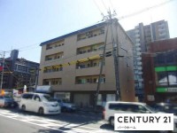 滋賀県草津市を中心とした不動産売買のセンチュリー21 パークホーム｜スタッフのオススメ物件や、オープンハウス・現地説明会など最新情報をお届け 2沿線利用可能！JR大津駅徒歩10分！3階部分！南北2面バルコニー！買い物施設近く生活至便！