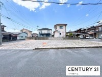 滋賀県草津市を中心とした不動産売買のセンチュリー21 パークホーム｜スタッフのオススメ物件や、オープンハウス・現地説明会など最新情報をお届け 建築条件無！3方角地につき陽当たり良好！土地約70坪！
お好きなハウスメーカー・工務店で建築できます！