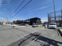 建築条件無！南西向き！土地89.38坪！前面7ｍ道路に面した住まい！
お好きなハウスメーカー・工務店で建築できます


