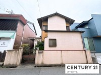 滋賀県草津市を中心とした不動産売買のセンチュリー21 パークホーム｜スタッフのオススメ物件や、オープンハウス・現地説明会など最新情報をお届け 建築条件付！JR石山駅徒歩5分！整形地！平坦地！
更地渡し！周辺には日常の生活に必要な施設が揃ってます
