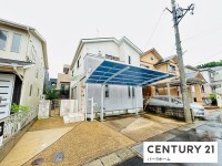 滋賀県草津市を中心とした不動産売買のセンチュリー21 パークホーム｜スタッフのオススメ物件や、オープンハウス・現地説明会など最新情報をお届け 2025年8月リノベーション済！駐車2台可！全居室収納！リビングに畳スペース！フレンドマート徒歩3分！