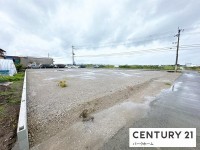 滋賀県草津市を中心とした不動産売買のセンチュリー21 パークホーム｜スタッフのオススメ物件や、オープンハウス・現地説明会など最新情報をお届け 建築条件無！土地約300坪！更地！買い物施設近く！お好きな建築会社で建築できます！