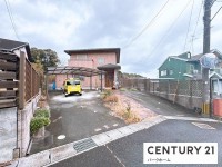 滋賀県草津市を中心とした不動産売買のセンチュリー21 パークホーム｜スタッフのオススメ物件や、オープンハウス・現地説明会など最新情報をお届け 駐車5台可能！オール電化！広いお庭！陽当たり、通風、眺望良好！ハウスメーカー施工の家！